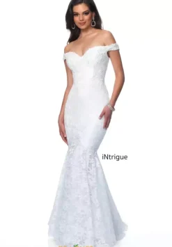 Intrigue by Blush 425