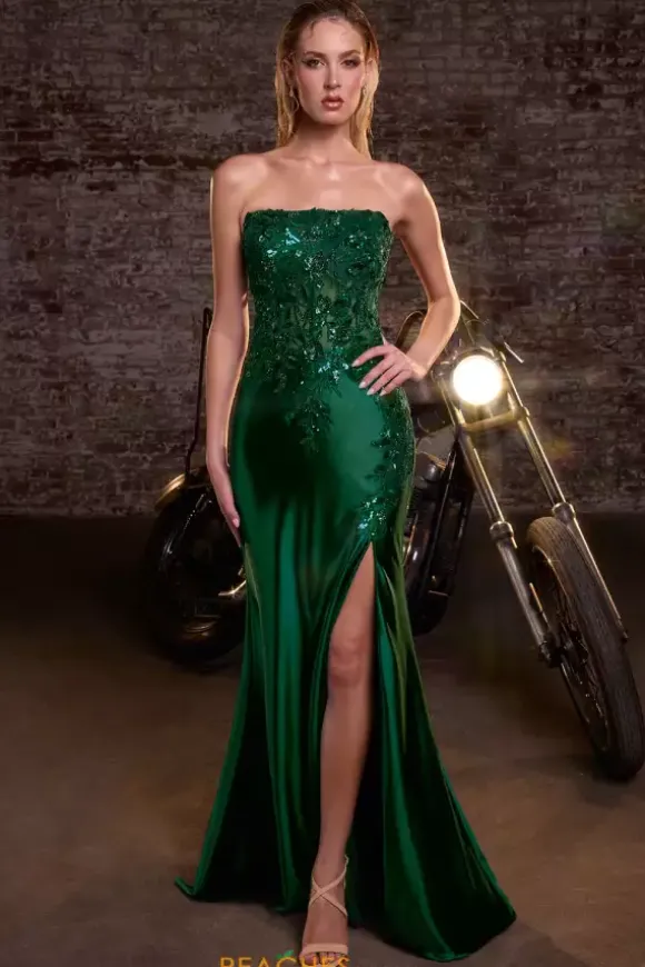 La Divine by Cinderella C168