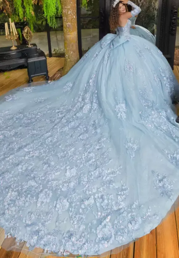 LizLuo Quinceanera 80047