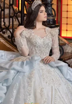 LizLuo Quinceanera 80034