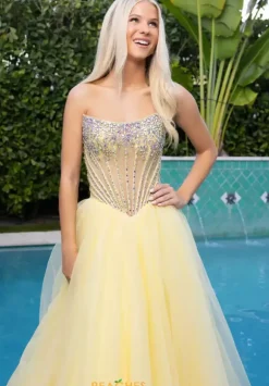 Portia and Scarlett XO047