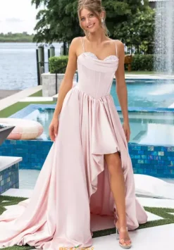 Portia and Scarlett XO182