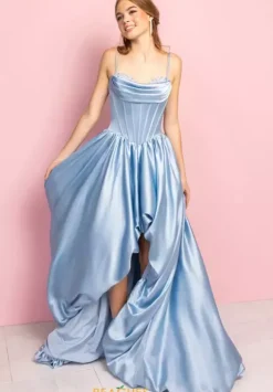 Portia and Scarlett XO182