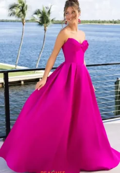 Portia and Scarlett XO110