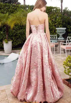 Portia and Scarlett XO180