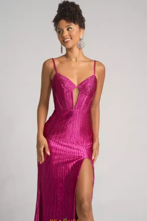 Portia and Scarlett XO070