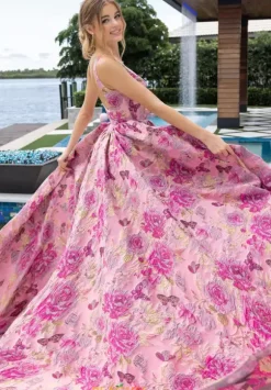 Portia and Scarlett XO188