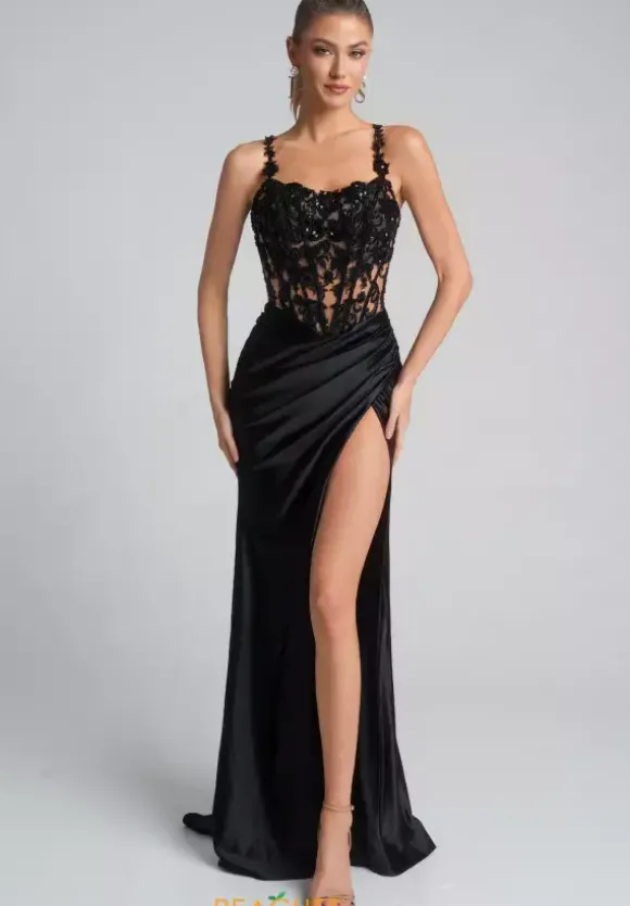 Portia and Scarlett XO119