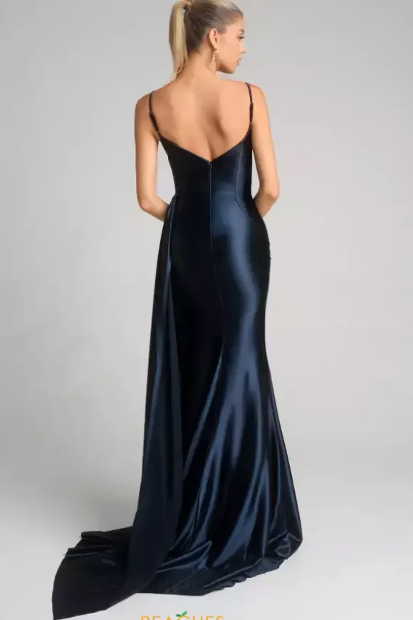 Portia and Scarlett XO037