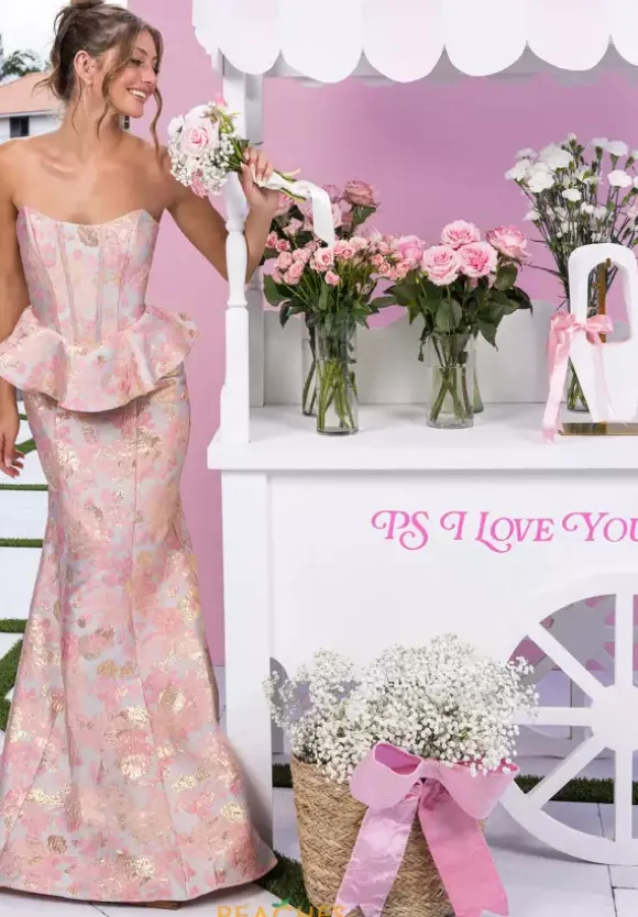 Portia and Scarlett XO184