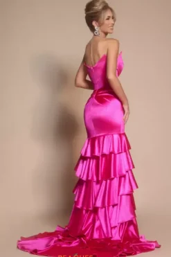 Portia and Scarlett XO021