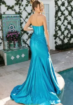 Portia and Scarlett XO158