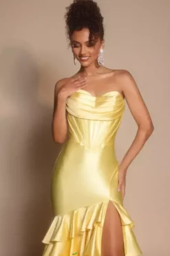 Portia and Scarlett XO085