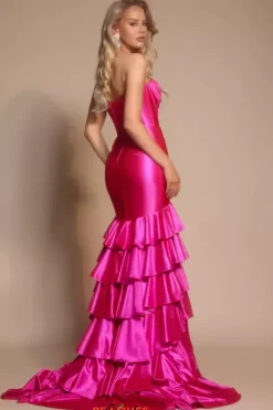 Portia and Scarlett XO085