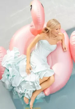 Portia and Scarlett XO085