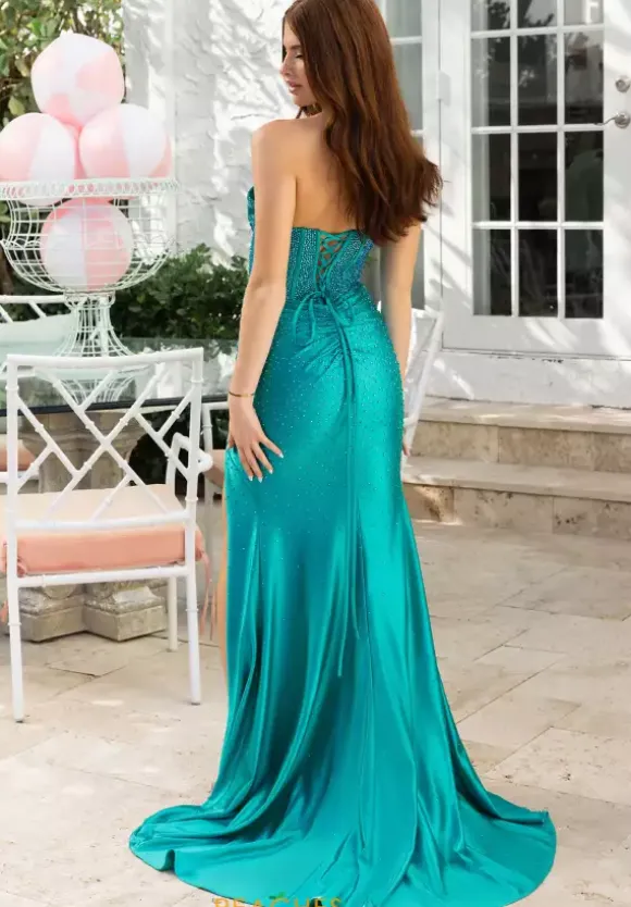 Portia and Scarlett XO098