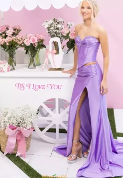 Portia and Scarlett XO190