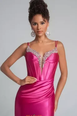 Portia and Scarlett XO105