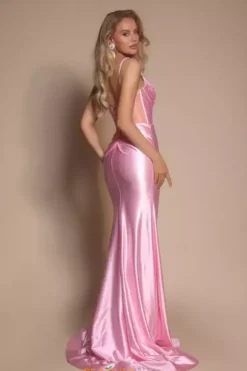 Portia and Scarlett XO088