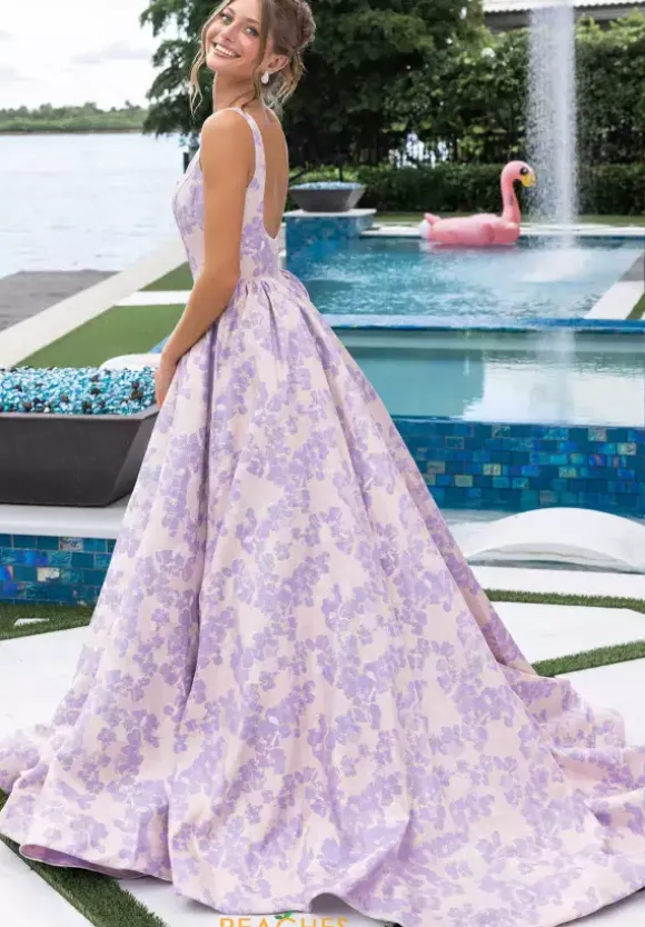 Portia and Scarlett XO185