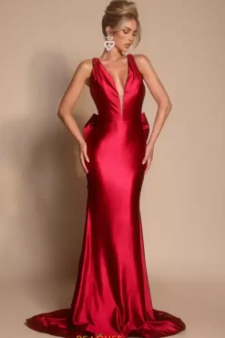 Portia and Scarlett XO095