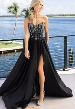 Portia and Scarlett XO178