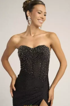 Portia and Scarlett XO012