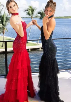 Portia and Scarlett XO173