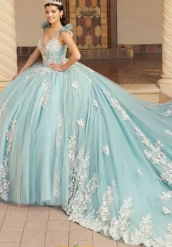 Tiffany Quinceanera 26059