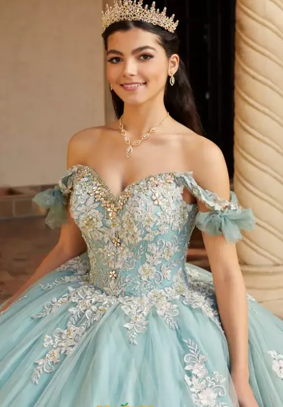 Tiffany Quinceanera 26059