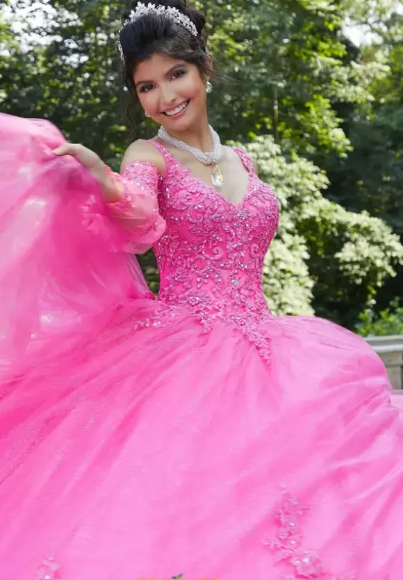 Vizcaya Quinceanera 89270