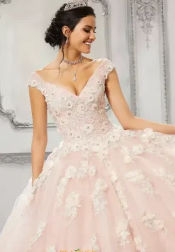 Vizcaya Quinceanera 89316