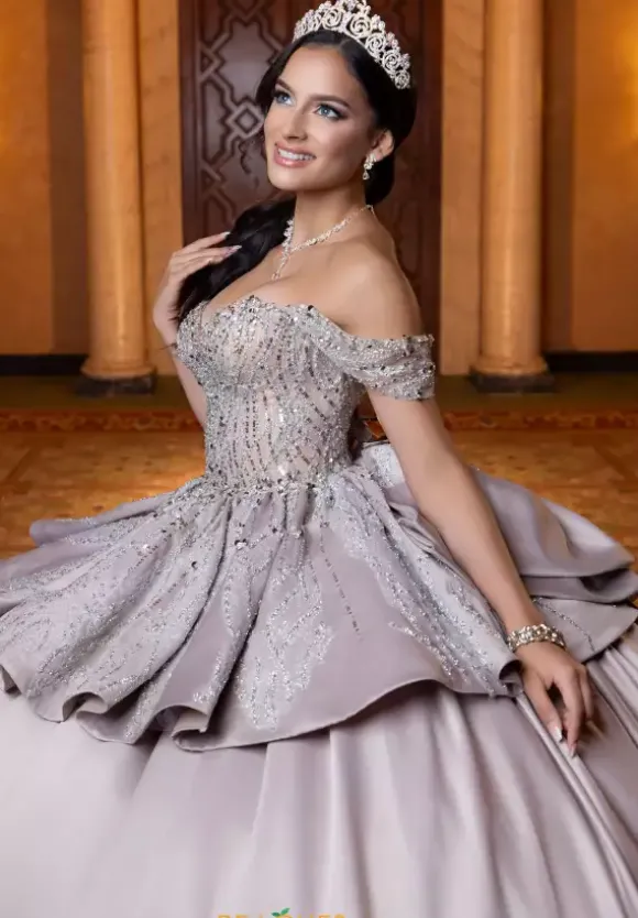 Vizcaya Quinceanera 4080030