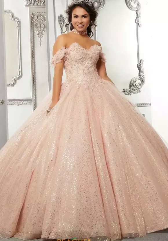 Vizcaya Quinceanera 89323