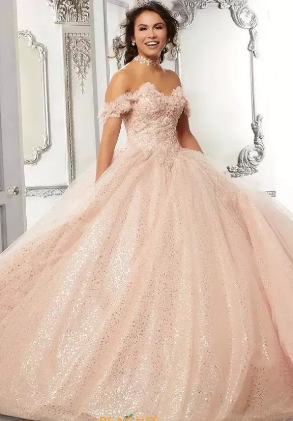 Vizcaya Quinceanera 89323