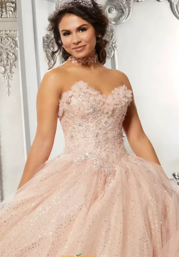 Vizcaya Quinceanera 89323