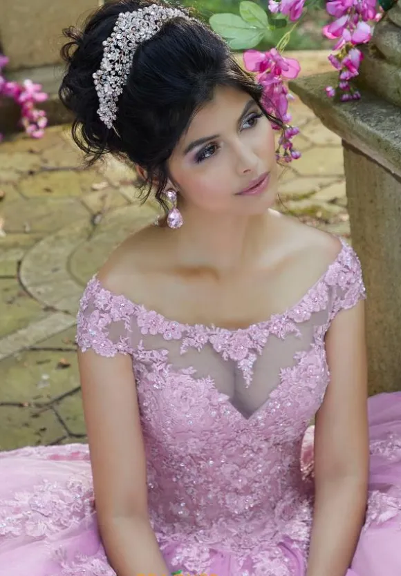Vizcaya Quinceanera 89269
