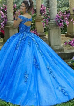 Vizcaya Quinceanera 89269