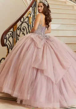 Vizcaya Quinceanera 60175