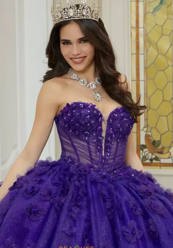 Vizcaya Quinceanera 60203