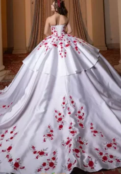Vizcaya Quinceanera 4080016