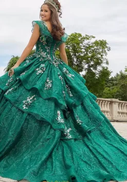 Vizcaya Quinceanera 89412