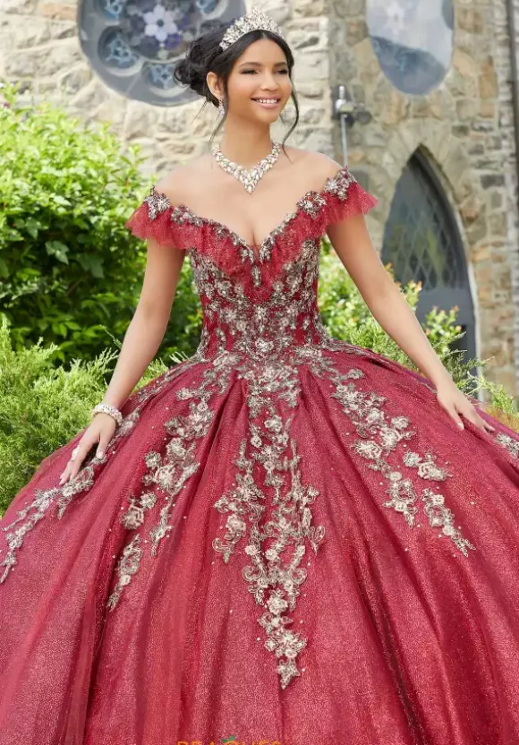 Vizcaya Quinceanera 89342