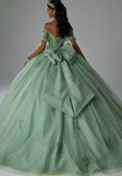 Vizcaya Quinceanera 89445