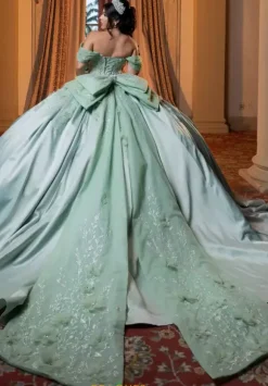 Vizcaya Quinceanera 4080006