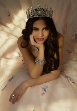 Vizcaya Quinceanera 60202