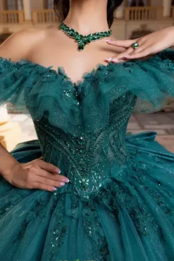 Vizcaya Quinceanera 4080015