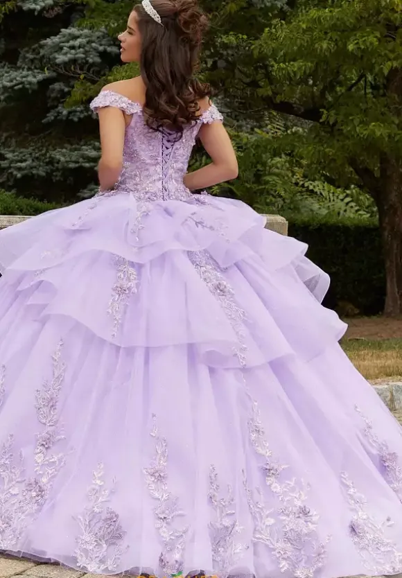 Vizcaya Quinceanera 89409