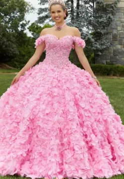 Vizcaya Quinceanera 89403