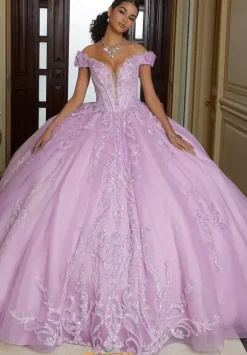 Vizcaya Quinceanera 89484